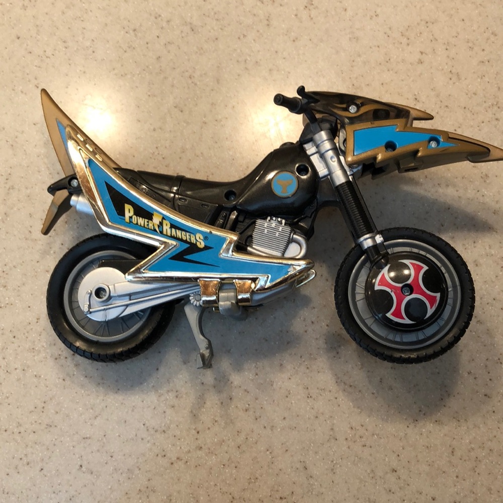 Power Rangers Ninja Storm Blue Wind Ranger Bike - Picture 3 of 4